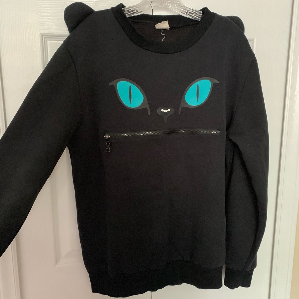 Black cat sweater